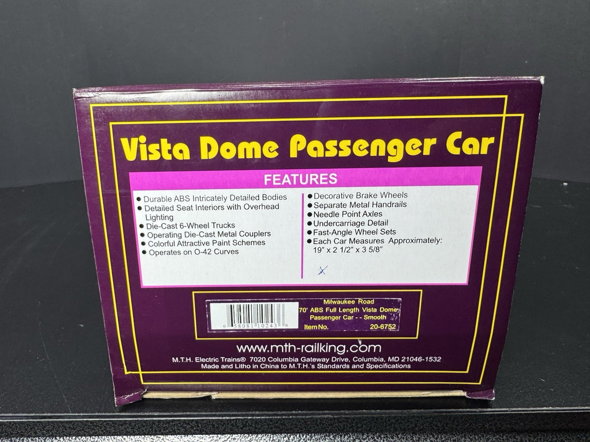 MTH 20-6752 Milwaukee Road 70' full-length vista dome passenger car #53 EX15