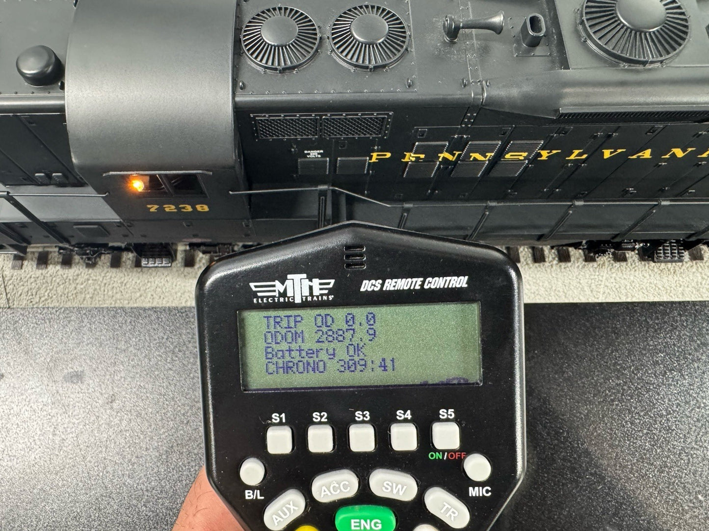 45861184