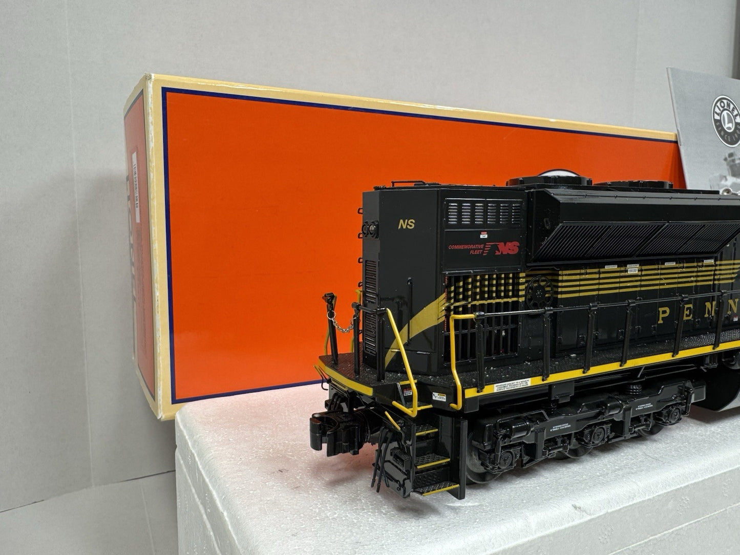 45118548