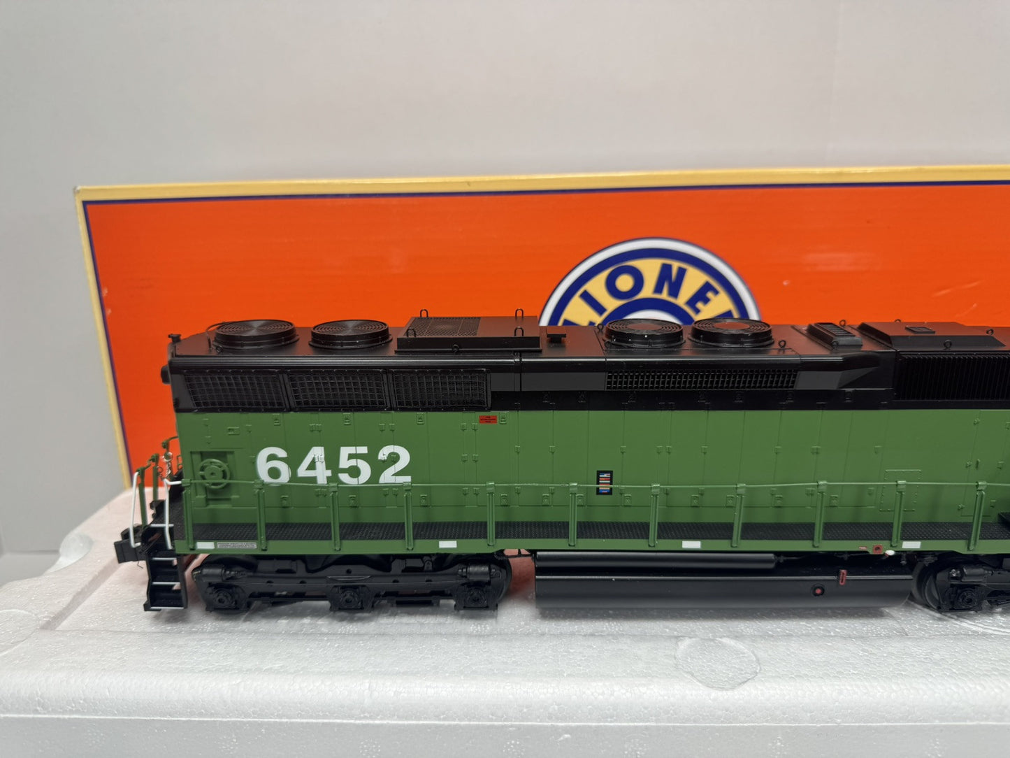 44097561