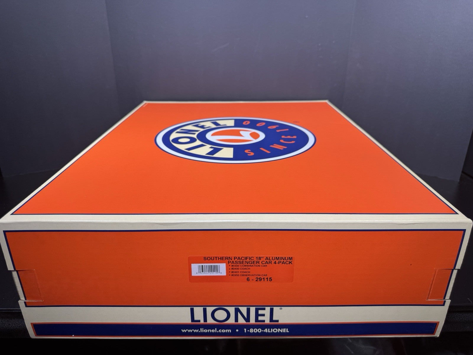 Lionel 6-29115 Southern Pacific Daylight 18" aluminum passenger set LNIB14