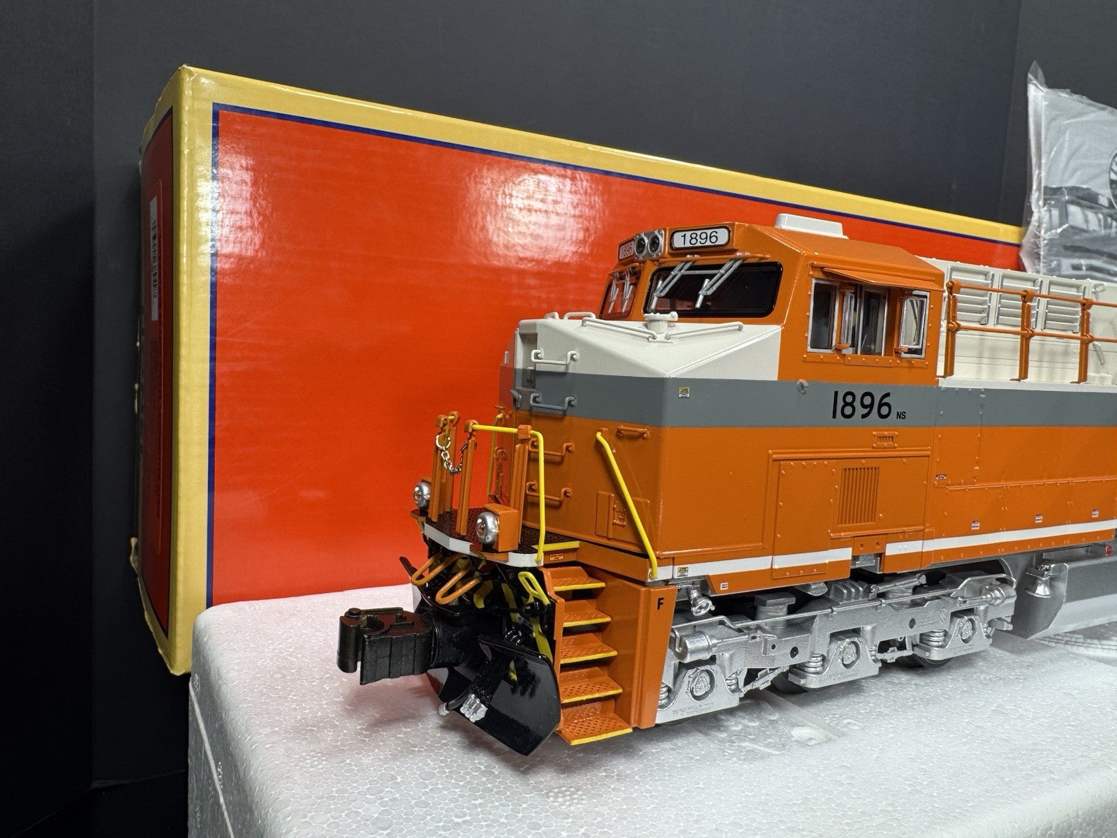 45891136