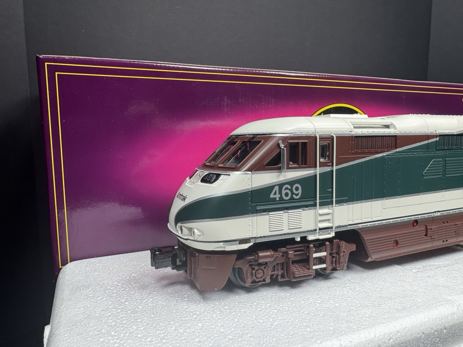 MTH 20-2320-1 Amtrak Northwest F59PH diesel engine #469 PS2 BCR LNIB1