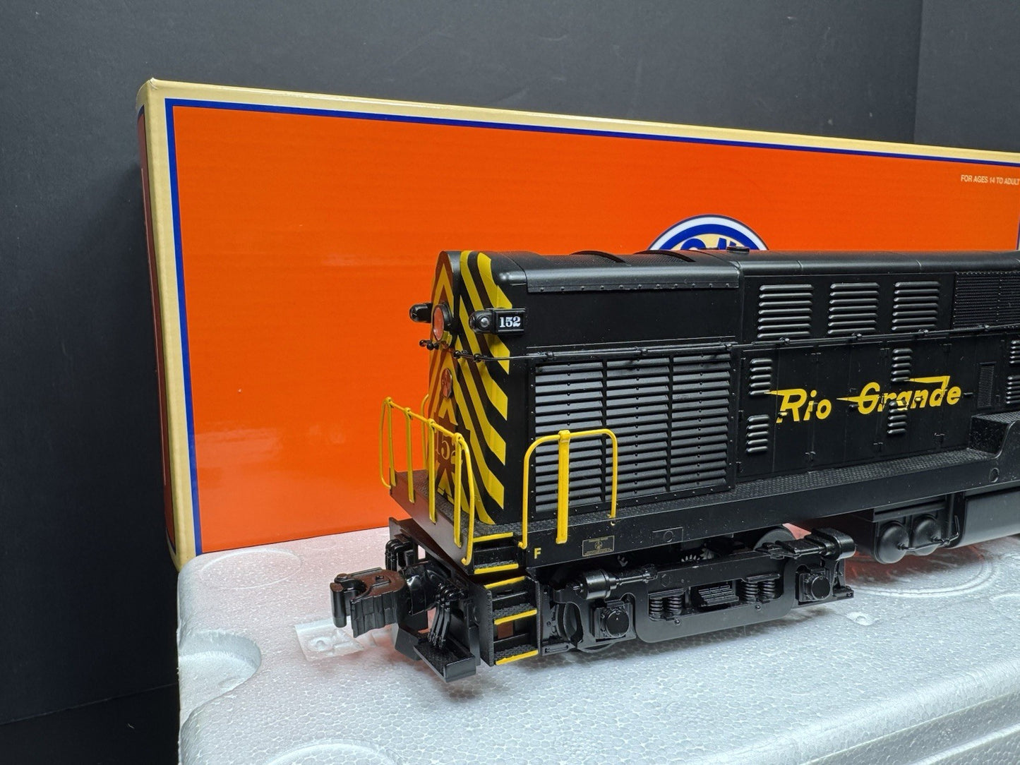 Lionel LEGACY 2333272 Rio Grande H15-44 diesel engine #152 LNIB1