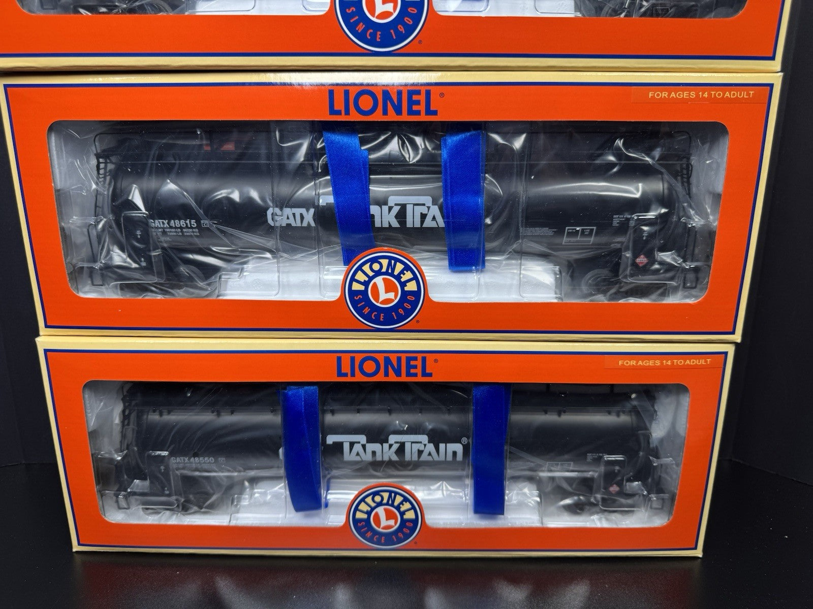 Lionel 6-17983 GATX Tank Train intermediate tanker car 3-pack NIB2