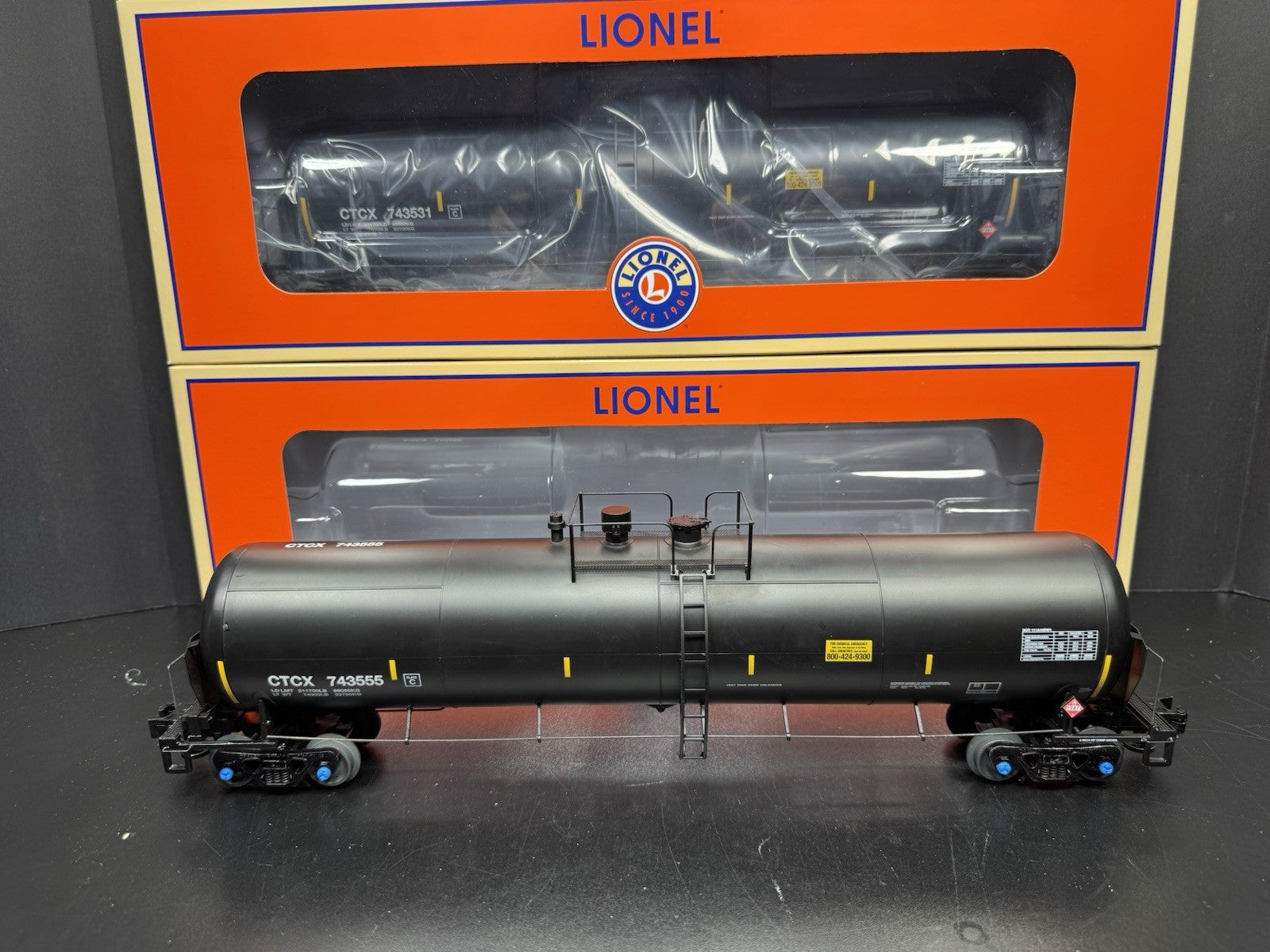 Lionel 1926760 CTXC 30k gallon tank car 3-pack LNIB4