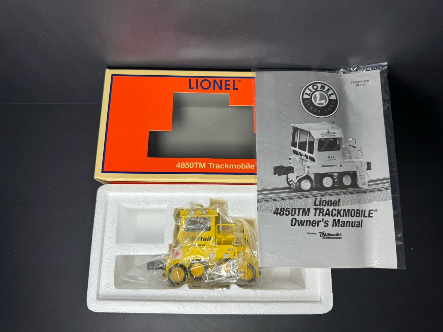 Lionel 6-28450 TMCC Canadian Pacific CP Rail trackmobile LNIB9