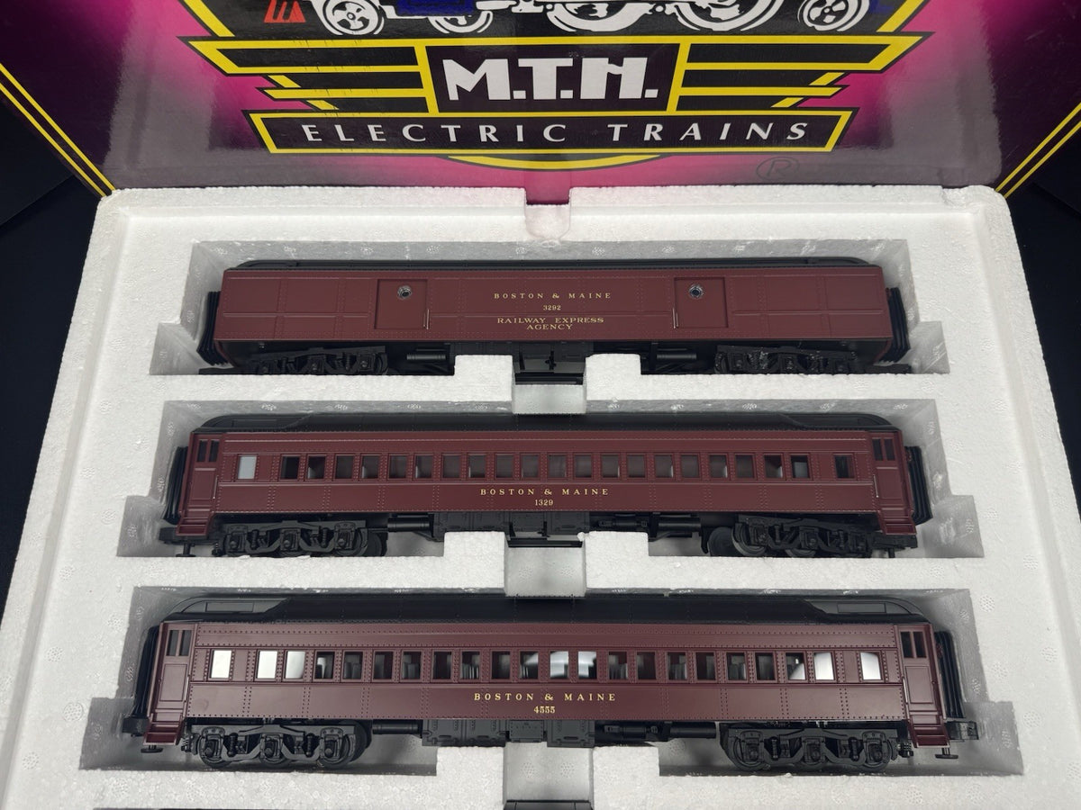 MTH 20-4027 Boston & Maine B&M 70' Madison passenger 5-car set EX1