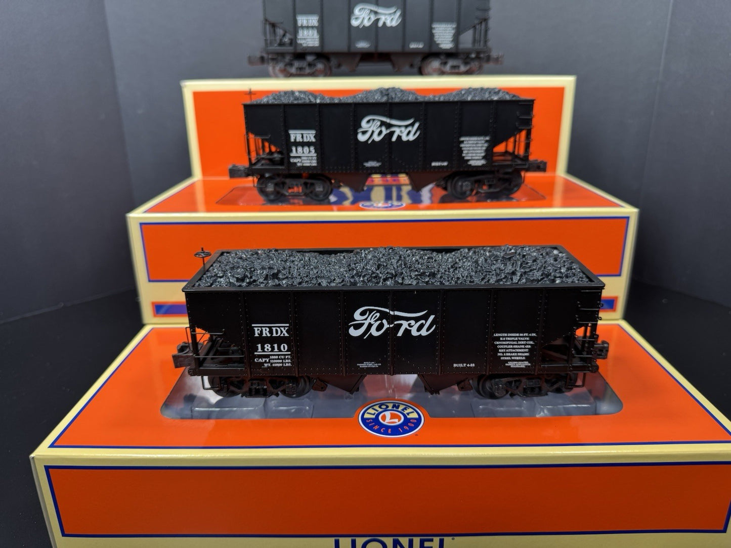 Lionel 2026950 Ford 2-bay hopper car with coal load 3-pack LNIB6