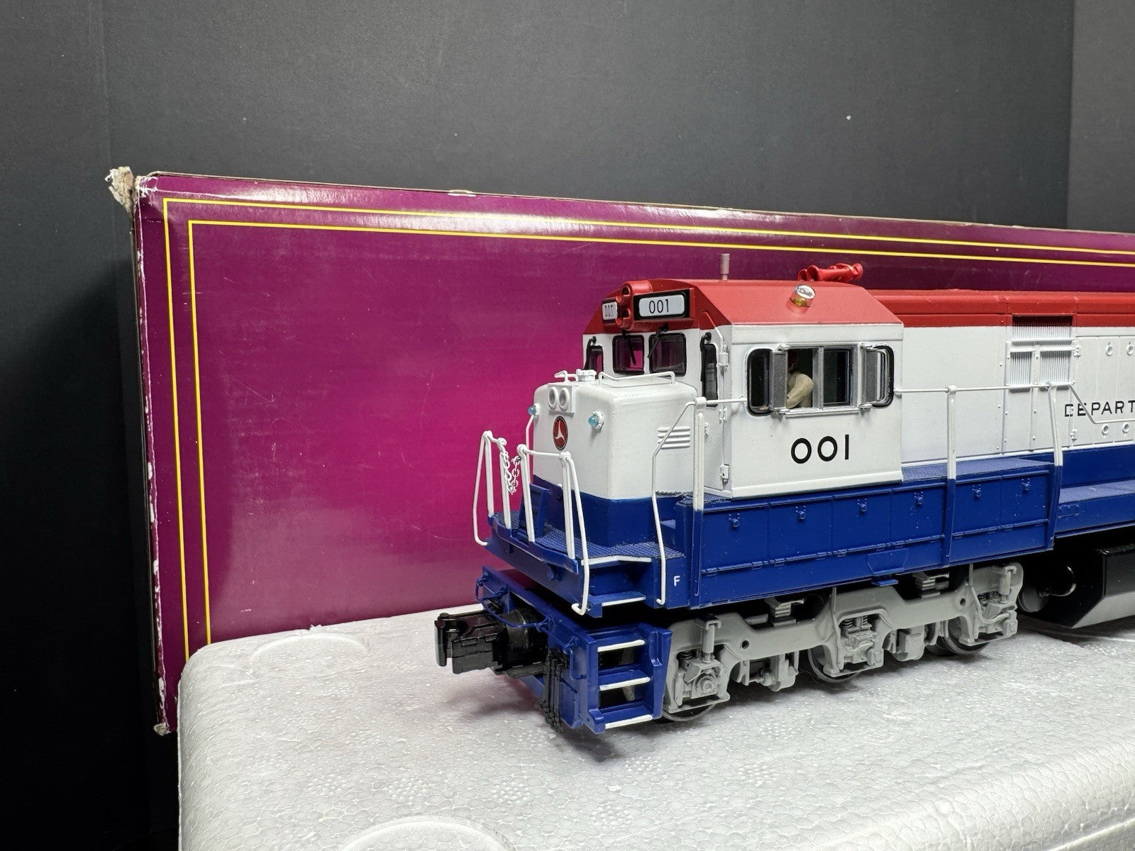 MTH 20-20925-1 U.S. Dept of Transportation U30C diesel engine #001 PS3 LNIB1
