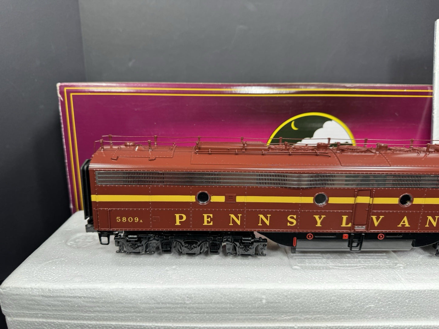 MTH 20212551 Pennsylvania PRR E8 diesel engine #5809 PS3 EX8