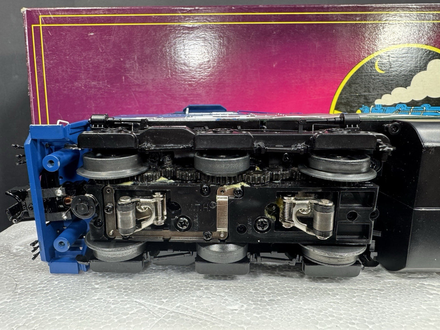 MTH 20-20313-1 General Electric GE Demonstrator ES44AC diesel engine #2012 PS311