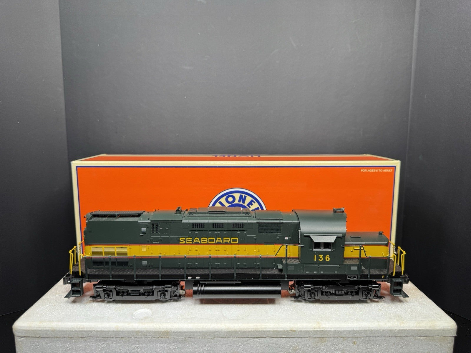Lionel 6-28219 TMCC Seaboard Alco C-420 diesel engine #136 LNIB5