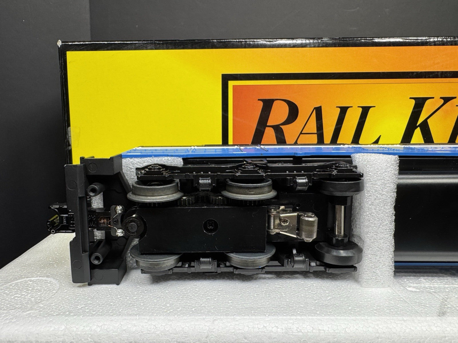 MTH RailKing 30-2459-1 Great Northern GN FP45 diesel engine #427 PS2 BCR LNIB12