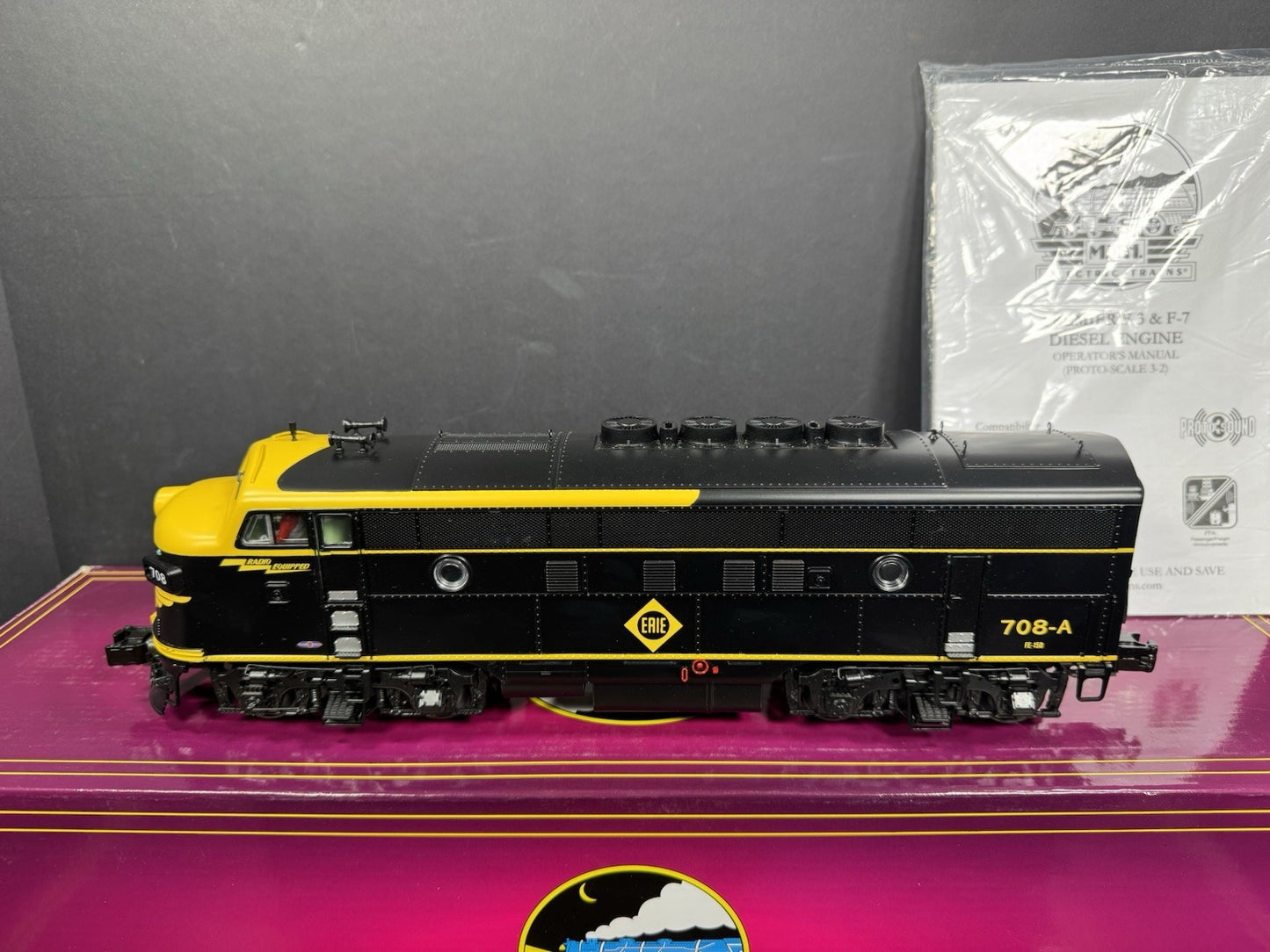 MTH 20-21459-1 & 20-21460-3 Erie F-3 diesel engine AB set #708 PS3 LNIB2