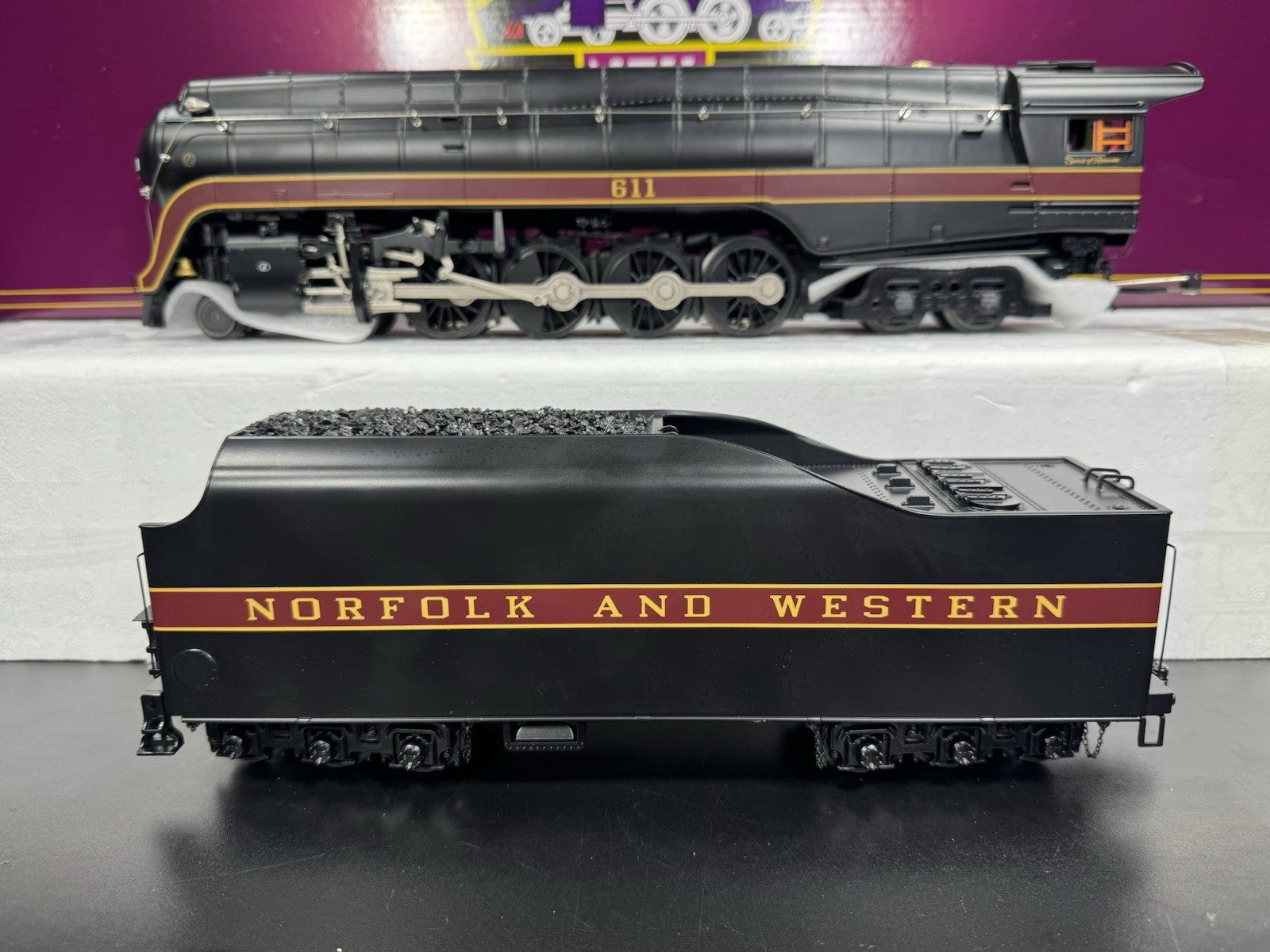 MTH 20-3947-1 Norfolk & Western N&W 4-8-4 J-class steam engine #611 PS3 LNIB5