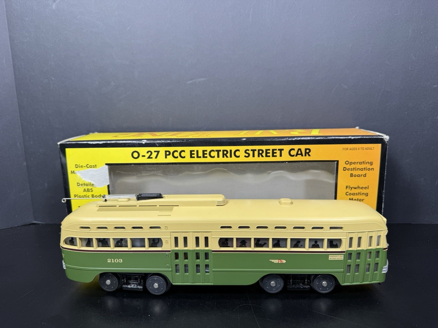 MTH RailKing 30-2532-1 SEPTA PCC electric street car #2103 PS2 BCR EX4