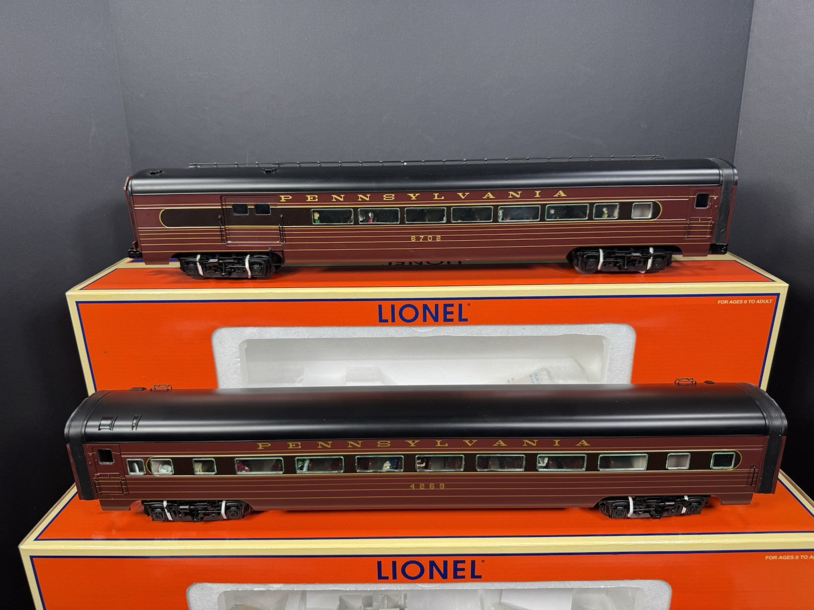 Lionel 6-29105 Pennsylvania PRR 18" aluminum passenger 4-car set LNIB1