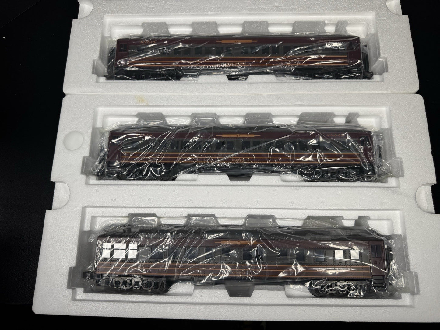 MTH RailKing 30-69022 NY Ontario & Western 60' Madison passenger 4-car set LNIB3