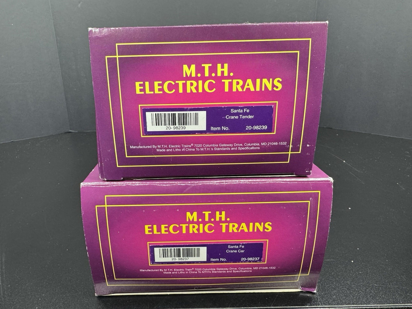MTH 2098237 2098239 Santa Fe SF operating crane & boom tender set LNIB14