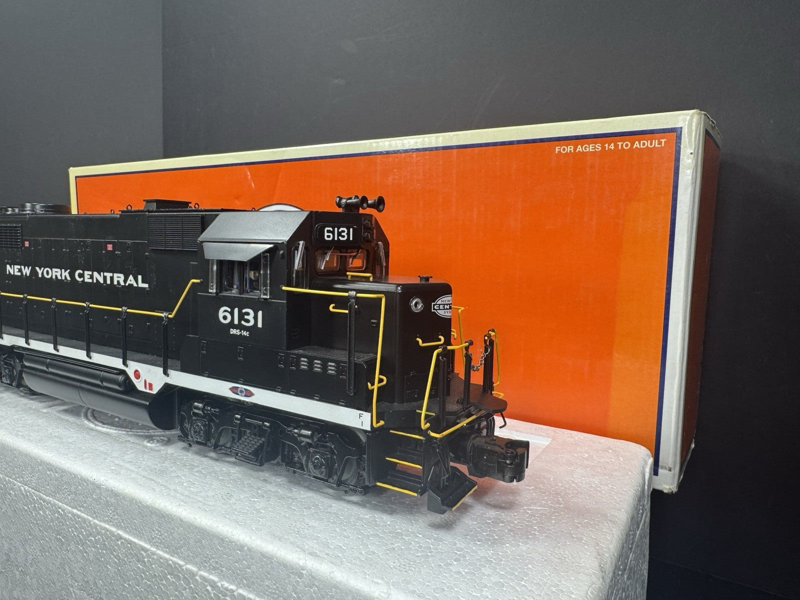Lionel LEGACY 6-38524 New York Central NYC GP35 diesel engine #6131 LNIB8