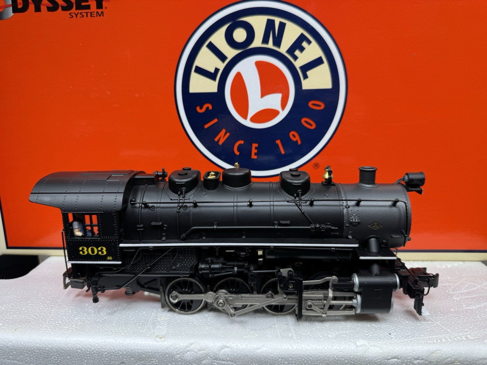 Lionel 6-38048 TMCC Nickel Plate Road NKP USRA 0-8-0 steam engine #303 LNIB7