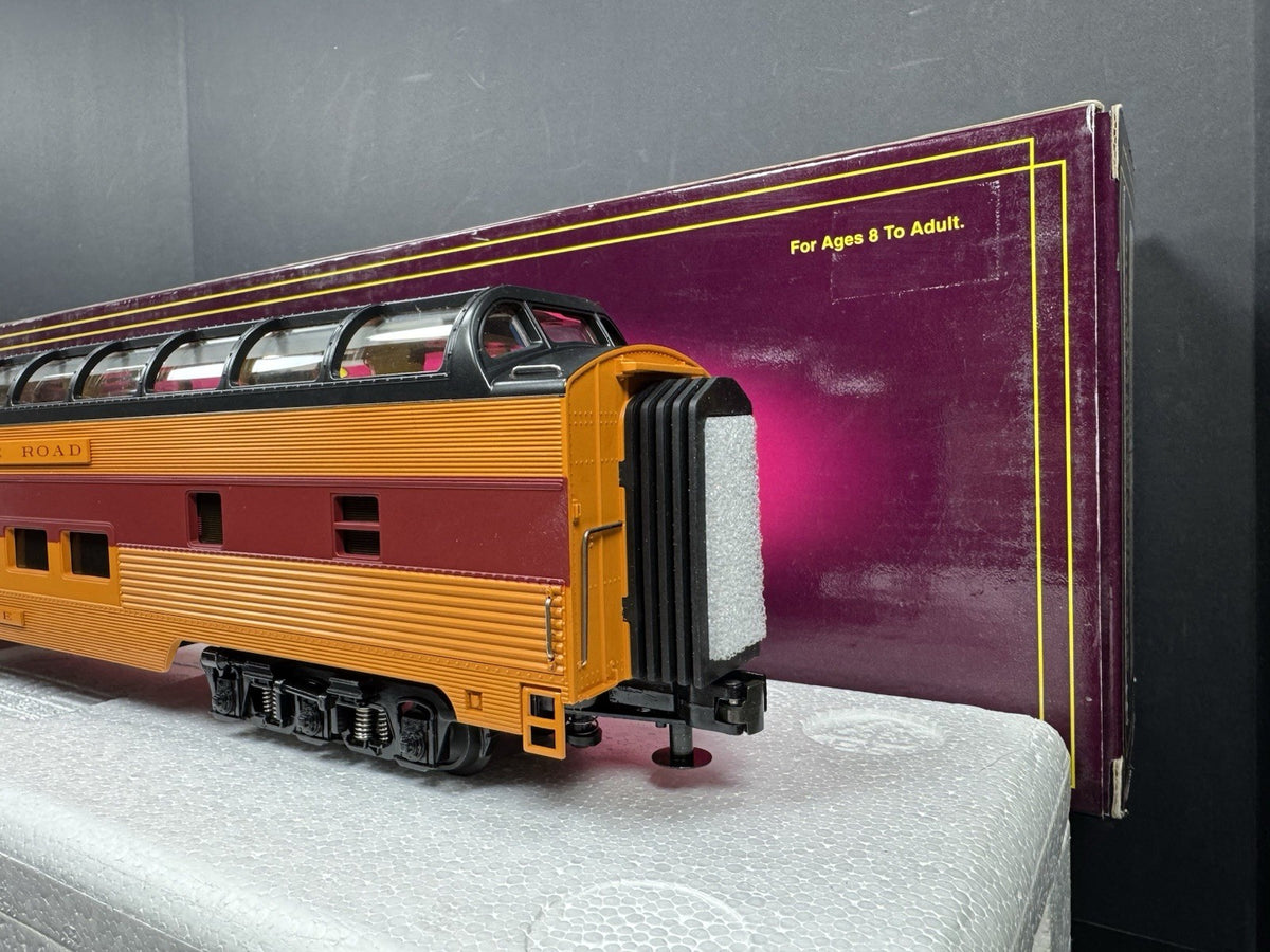 MTH 20-67025 Milwaukee Road 70' full-length vista dome passenger car LNIB4