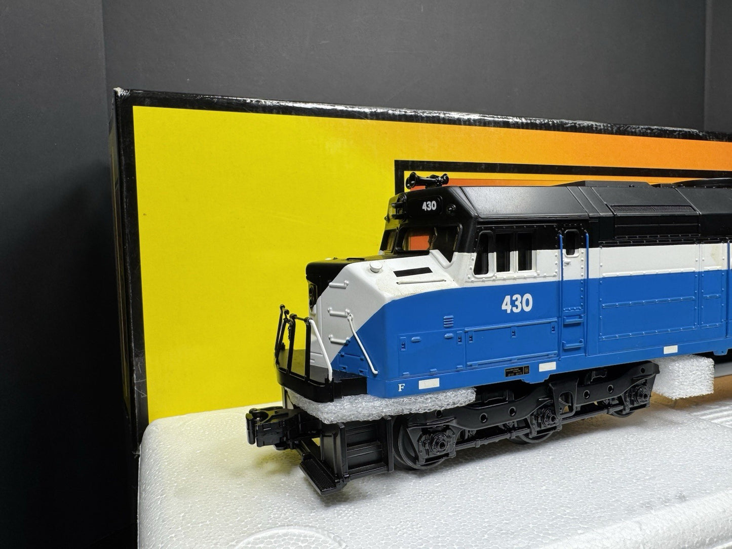 MTH RailKing 30-2459-3 Great Northern GN FP45 nonpowered diesel engine #430 LNIB1