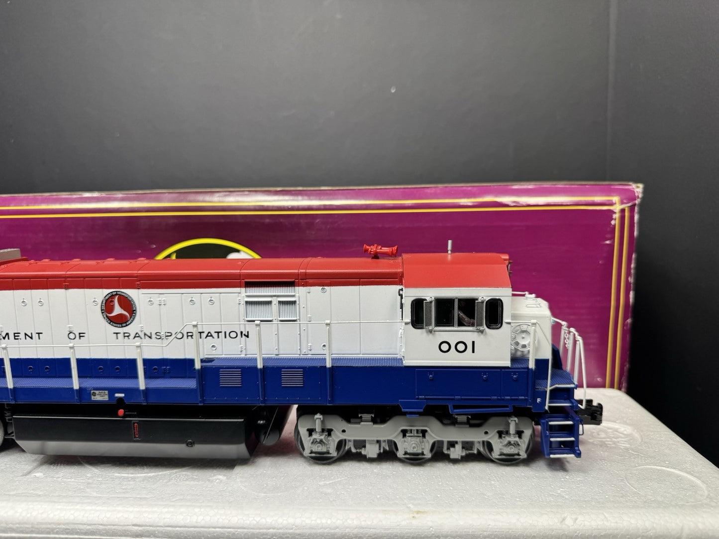 MTH 20-20925-1 U.S. Dept of Transportation U30C diesel engine #001 PS3 LNIB8