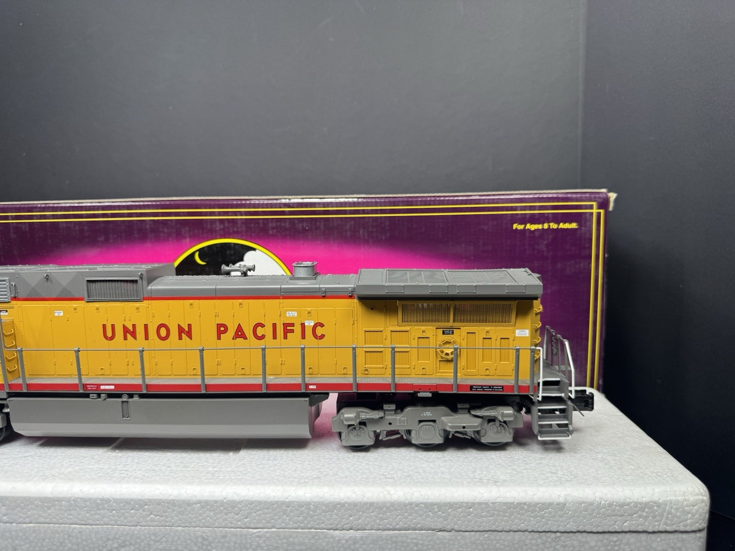 MTH 20-2270-1 Union Pacific UP Dash-9 diesel engine #9737 PS2 BCR LNIB3