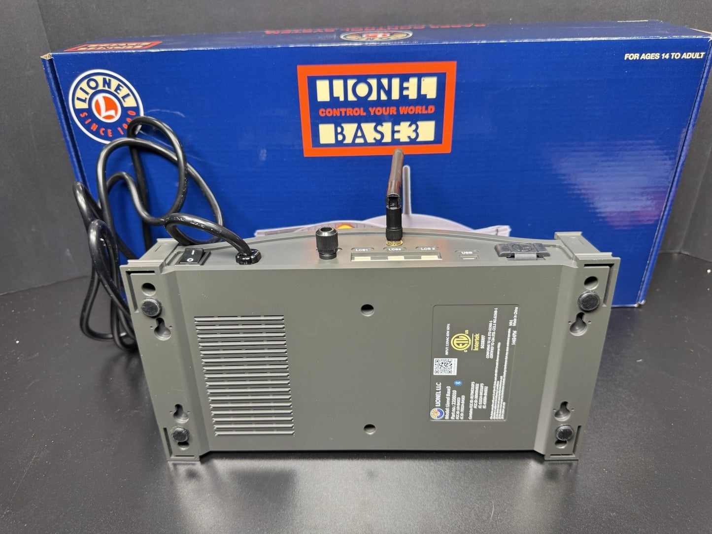 Lionel LEGACY 2208010 BASE-3 control system LNIB3
