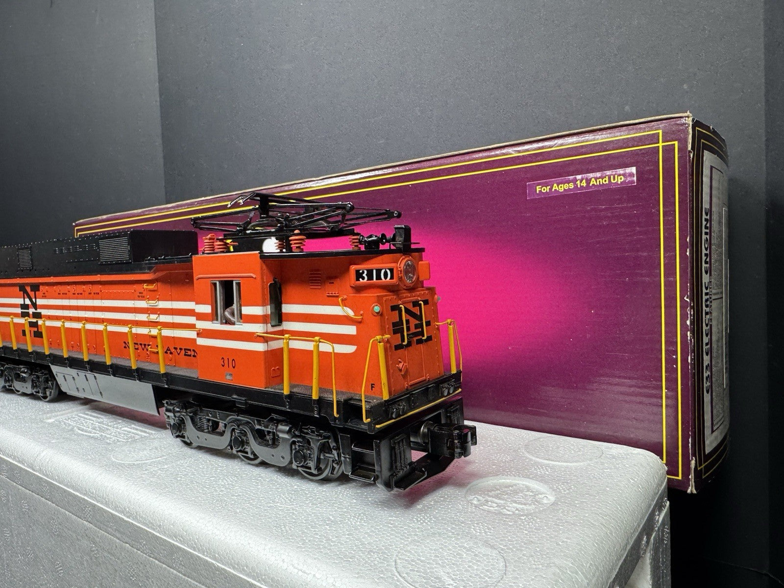 MTH 20-5601-1 New Haven NH E33 electric engine #310 PS2 BCR LNIB8