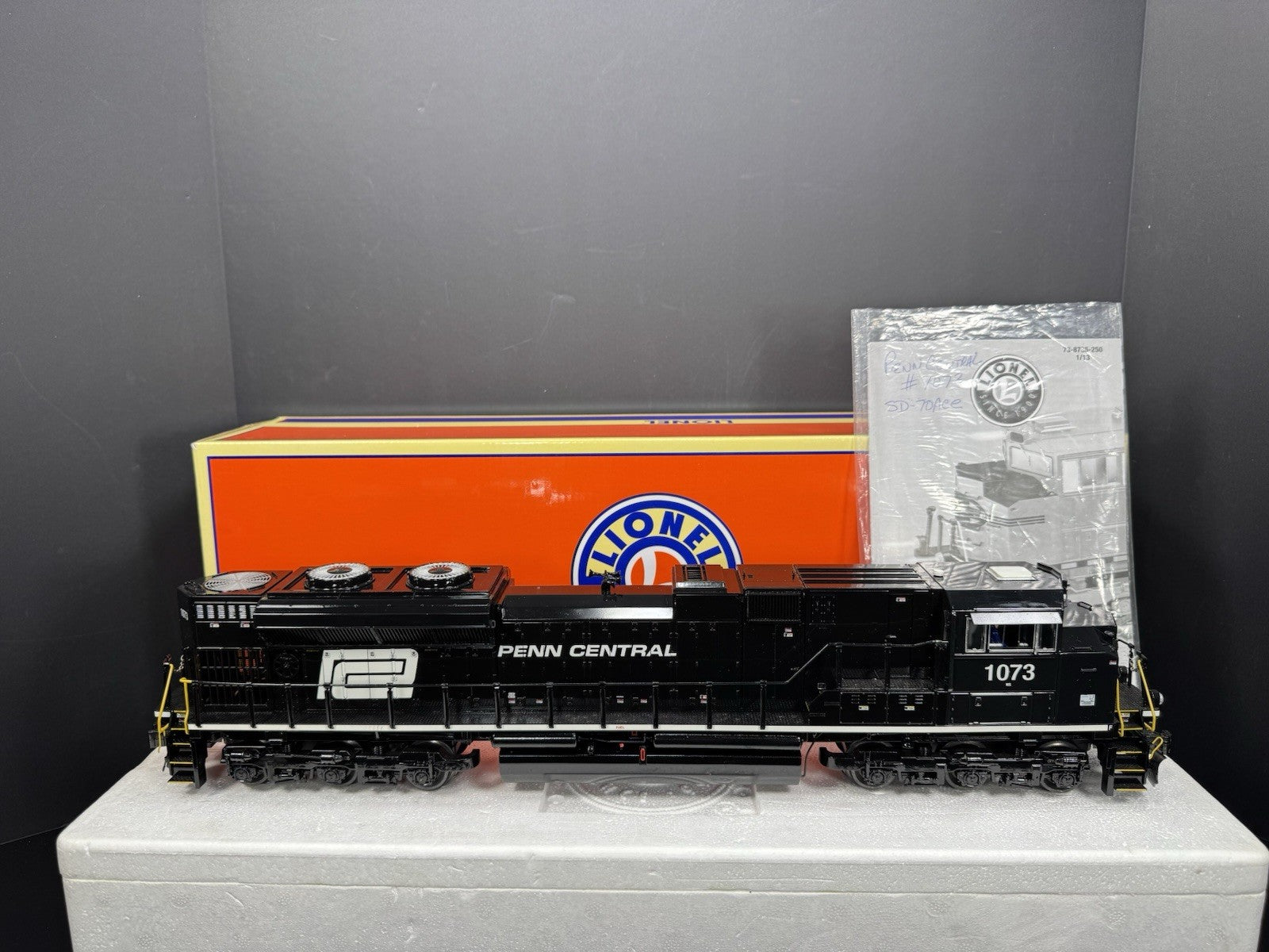 Lionel LEGACY 6-39645 NS heritage Penn Central SD70ACe diesel engine #1073 LNIB5