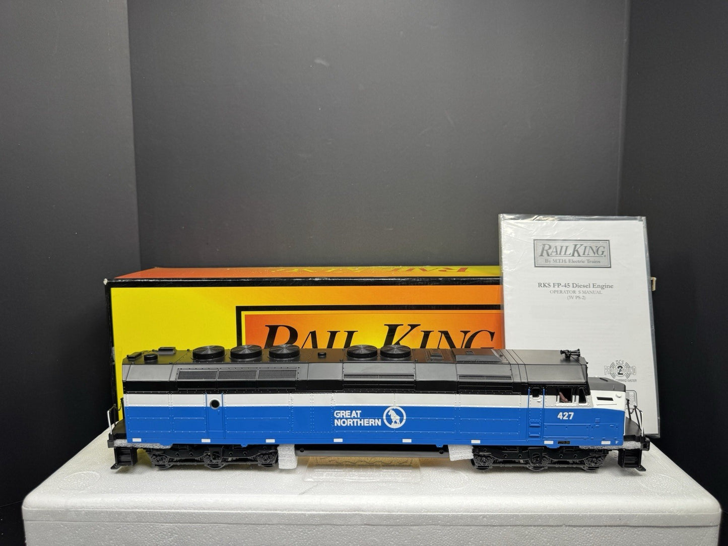 MTH RailKing 30-2459-1 Great Northern GN FP45 diesel engine #427 PS2 BCR LNIB5