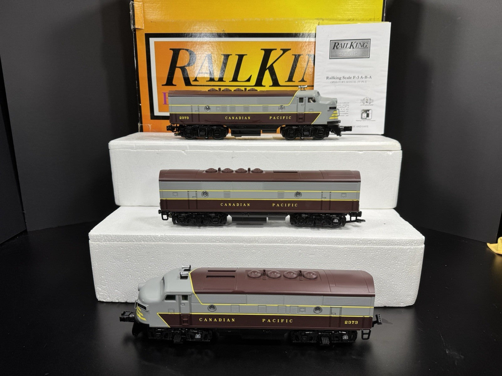 MTH RailKing 30-2628-1 Canadian Pacific F-3 diesel engine ABA set #2373 PS2 LNIB5