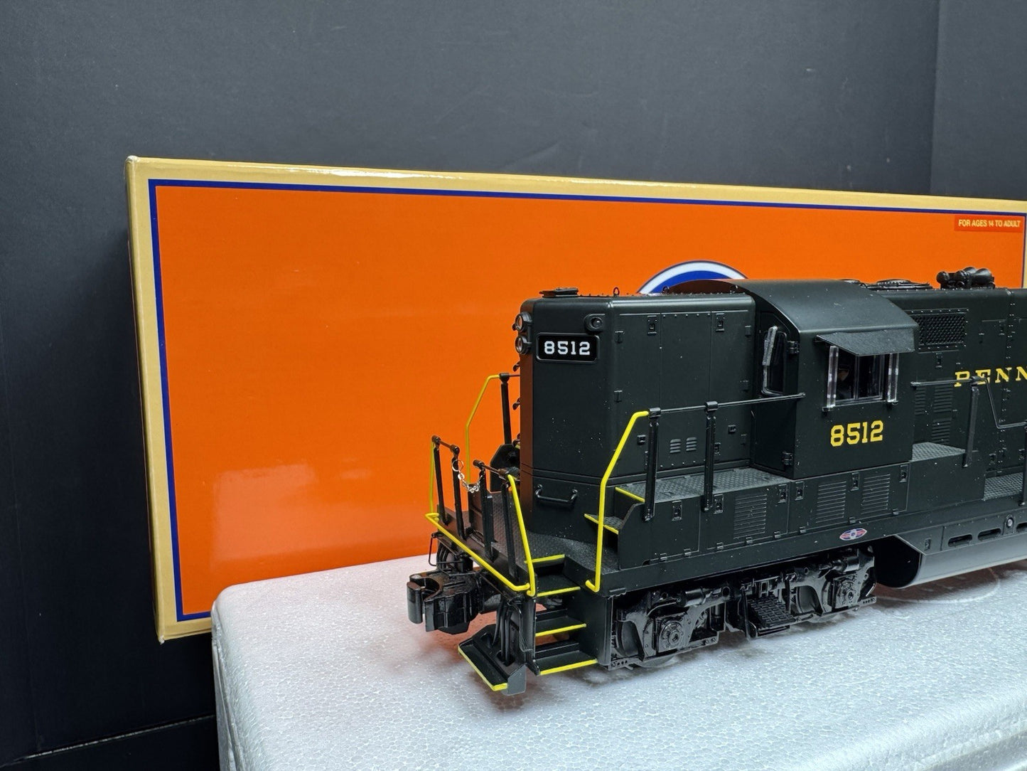 Lionel LEGACY 6-28573 Pennsylvania PRR GP7 diesel engine #8512 LNIB6
