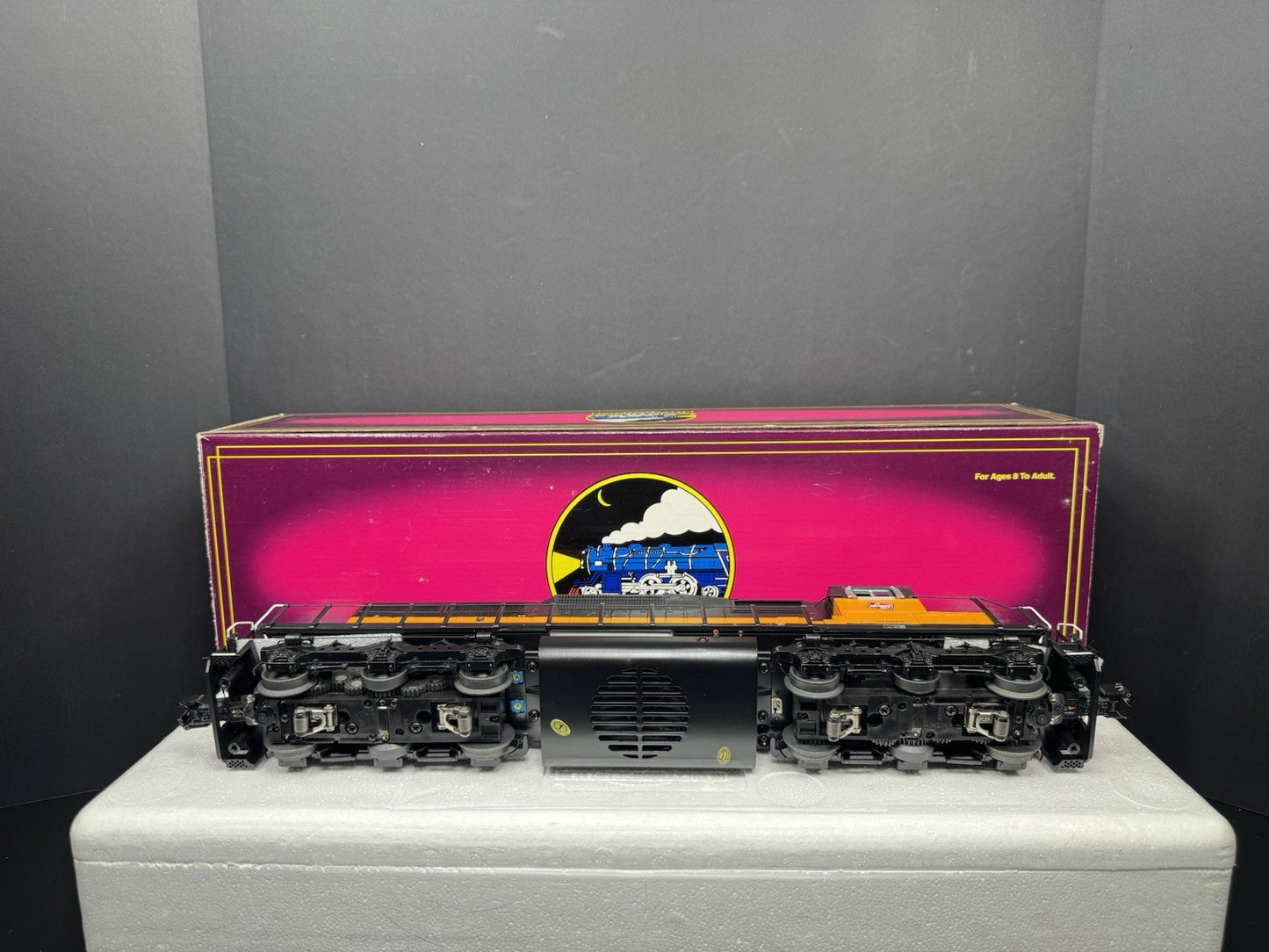 MTH 20-2668-1 Milwaukee Road SD40-2 diesel engine #142 PS2 BCR LNIB10