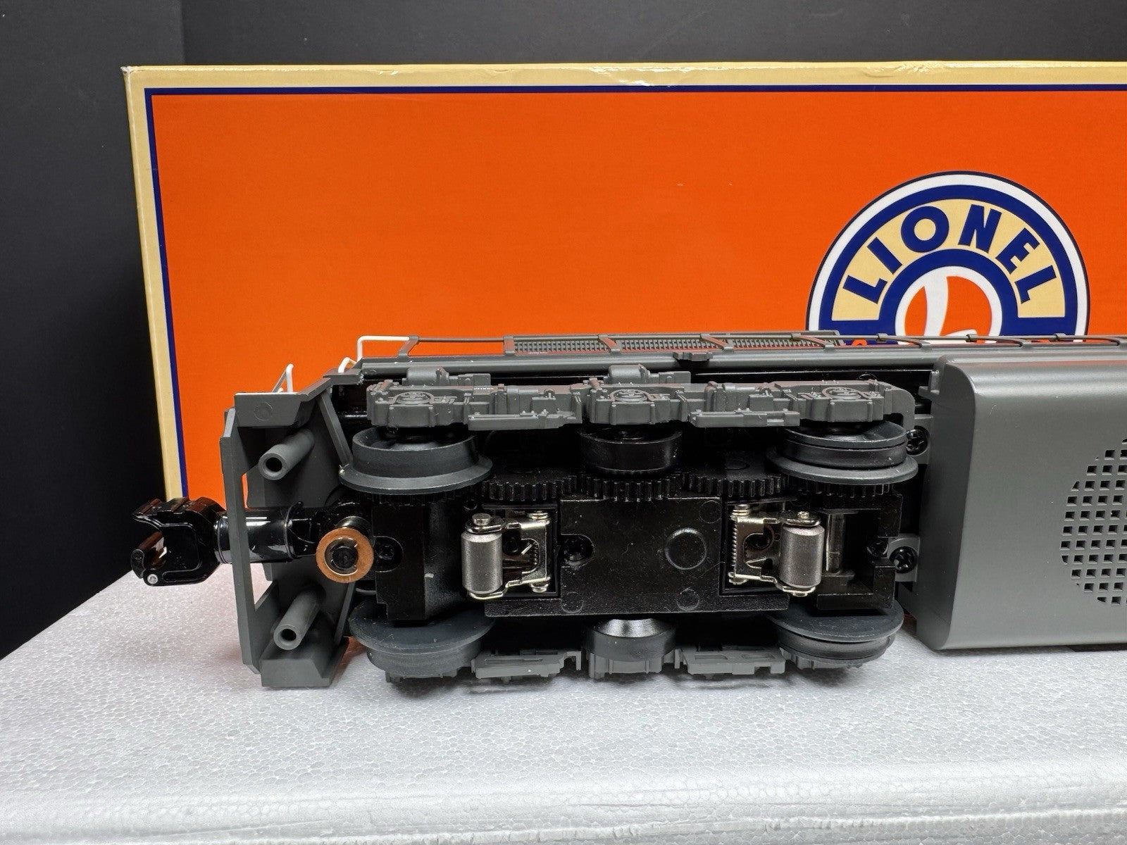 Lionel 6-28274 TMCC Union Pacific UP SD-90 diesel engine #8048 LNIB12