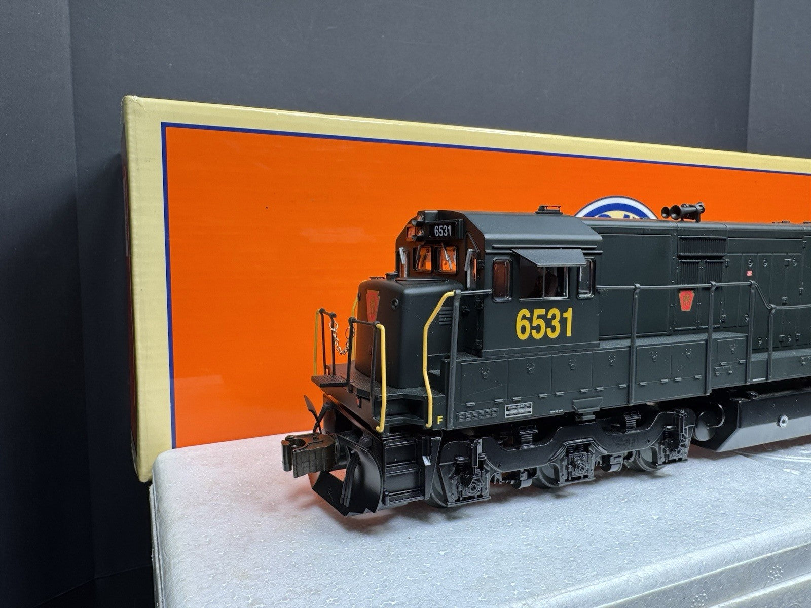 Lionel LEGACY 6-38415 Pennsylvania PRR U28C diesel engine #6531 LNIB1