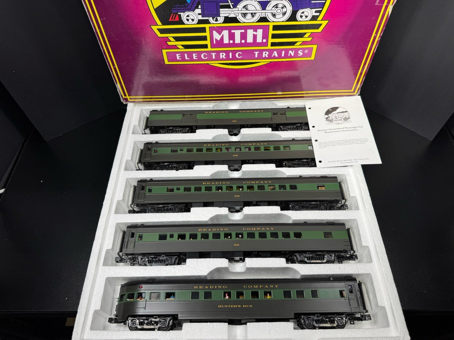 MTH 20-65266 Reading RDG 70' streamlined passenger 5-car set LNIB0