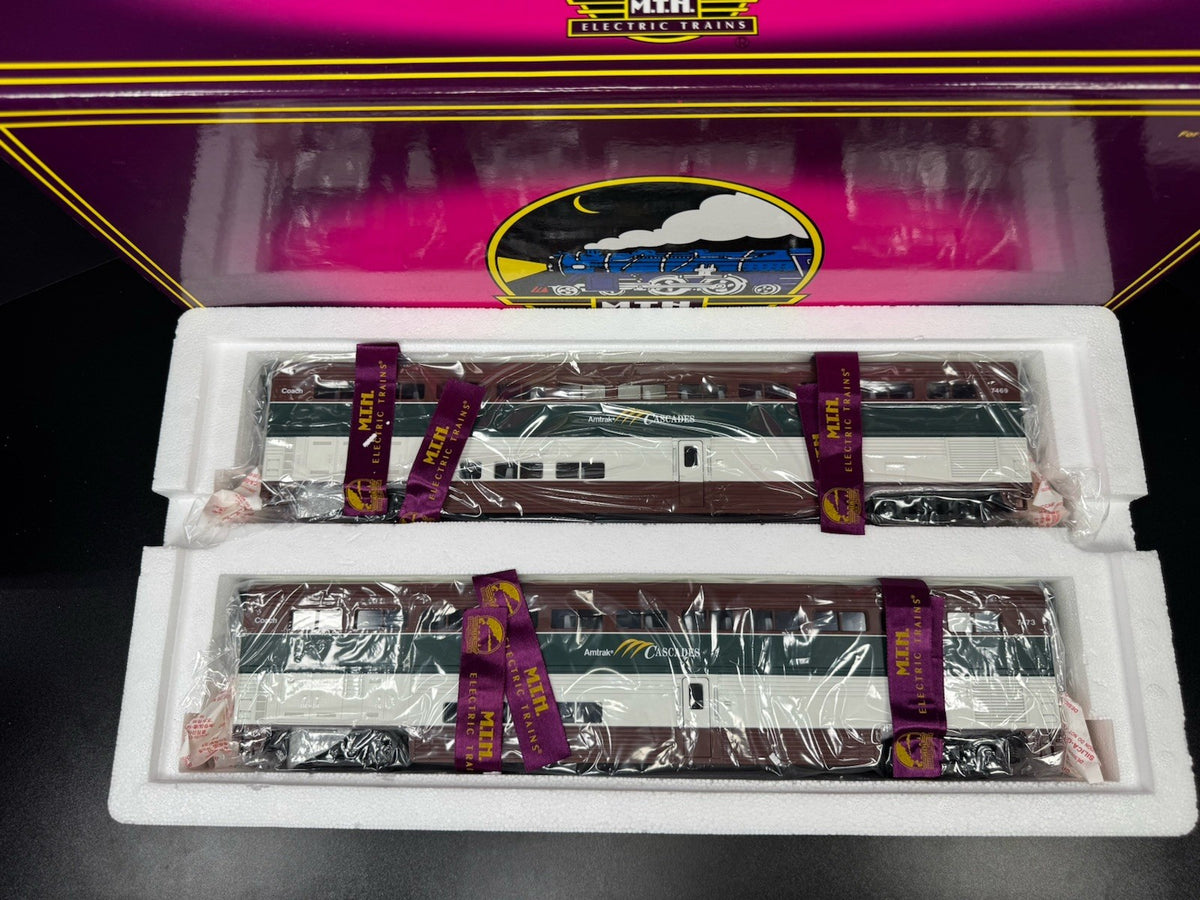 MTH 20-6678 Amtrak Northwest Cascades SuperLiner coach 2-car set NIB1