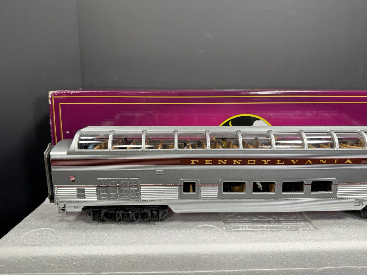 MTH 20-64066 Pennsylvania PRR 70' full vista dome passenger car LNIB2
