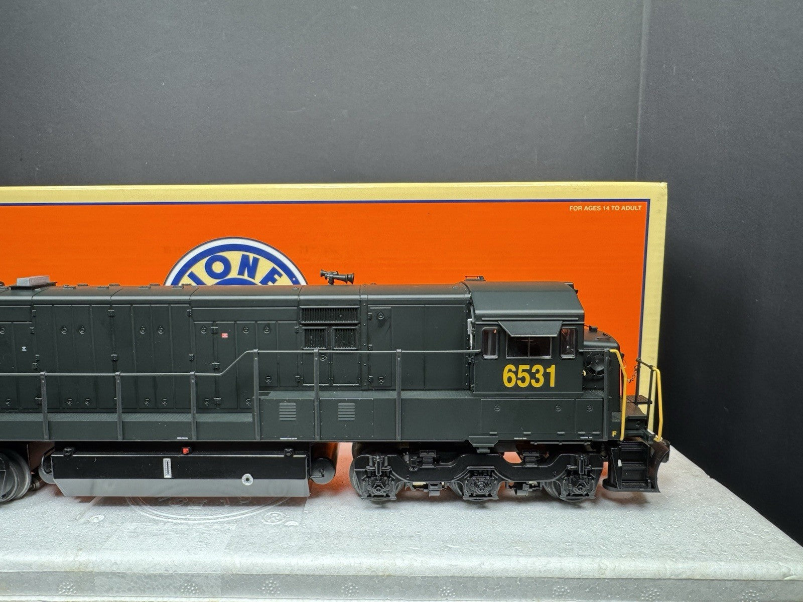 Lionel LEGACY 6-38415 Pennsylvania PRR U28C diesel engine #6531 LNIB8