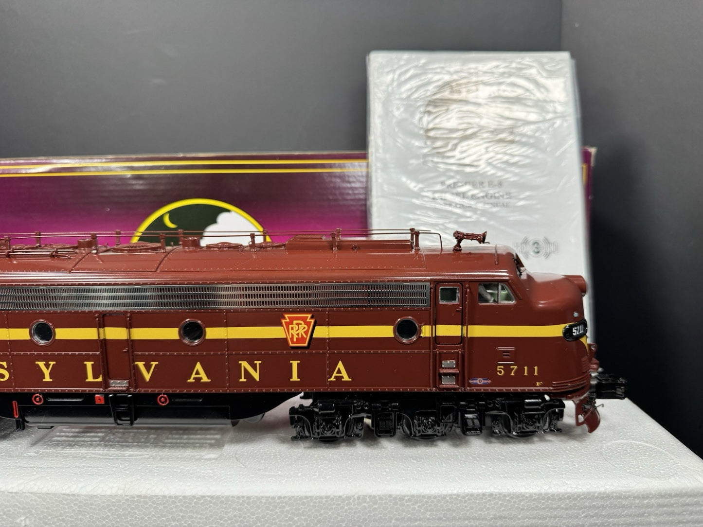 MTH 20212541 Pennsylvania PRR E8 diesel engine #5711 PS3 EX8