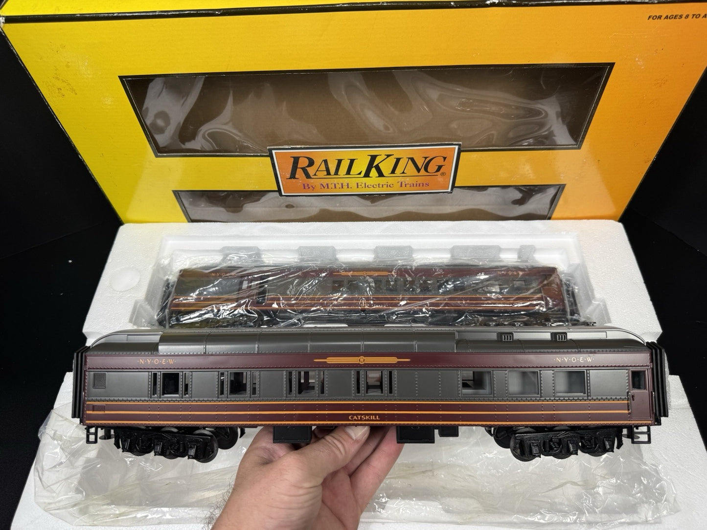 MTH RailKing 30-69023 NYO&W 60' Madison combine / diner 2-car set LNIB2