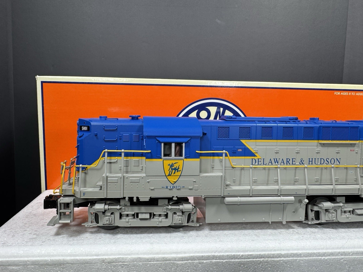 Lionel 6-18596 TMCC Delaware & Hudson D&H RS-11 diesel engine #501 EX7