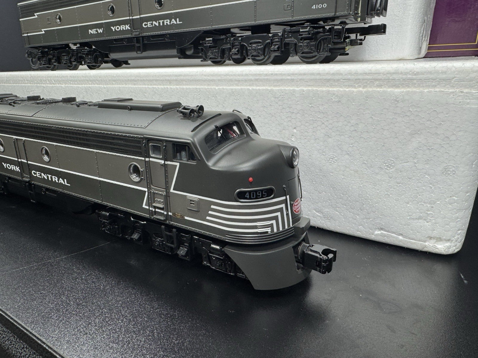 MTH 20-2317-1 New York Central NYC E-8 diesel engine ABA set PS2 BCR LNIB5