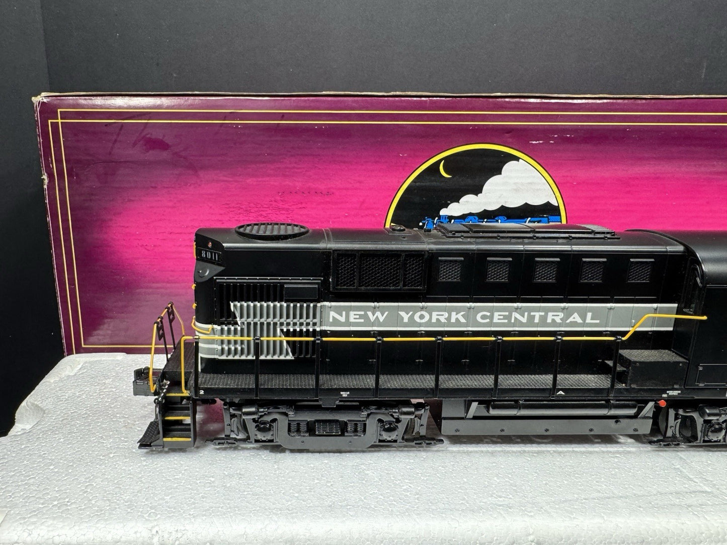 MTH 20-20213-1 New York Central NYC RS-11 high hood diesel engine #8011 PS3 EX7