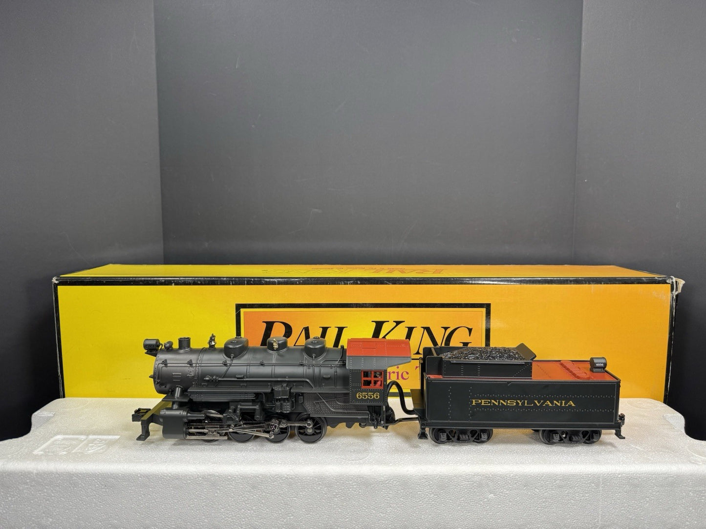 MTH RailKing 30-1313-1 Pennsylvania PRR 0-8-0 steam engine #6556 PS2 LNIB5