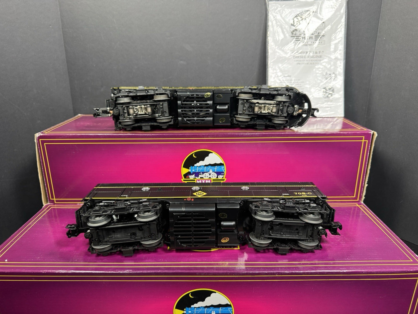MTH 20-21459-1 & 20-21460-3 Erie F-3 diesel engine AB set #708 PS3 LNIB10